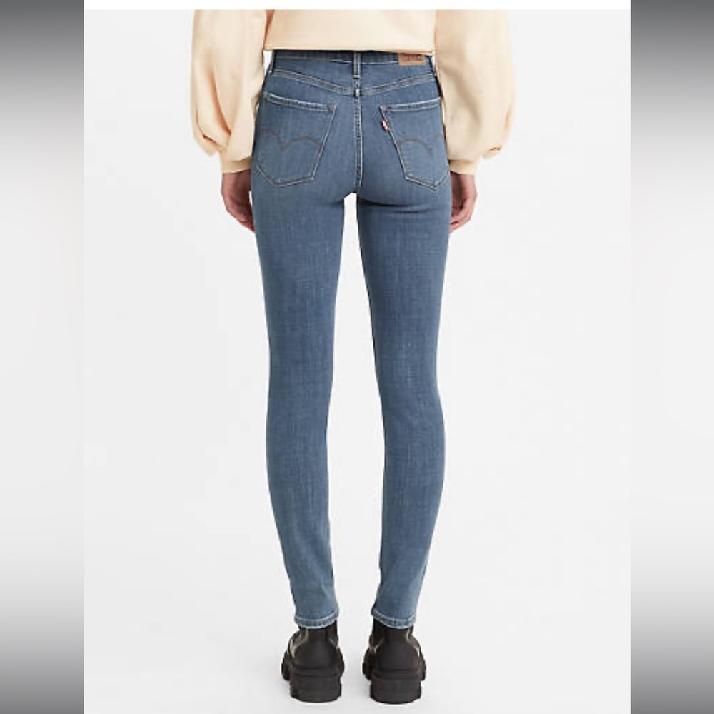 Levi’s 721 High Rise Skinny Women’s Jeans Size 27